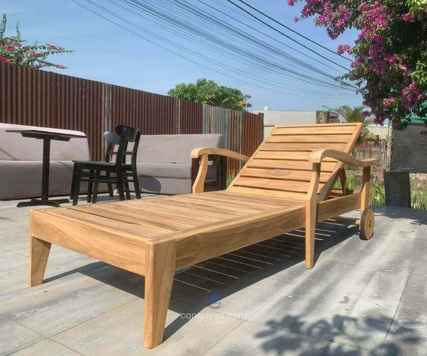 ghế tắm nắng gỗ teak