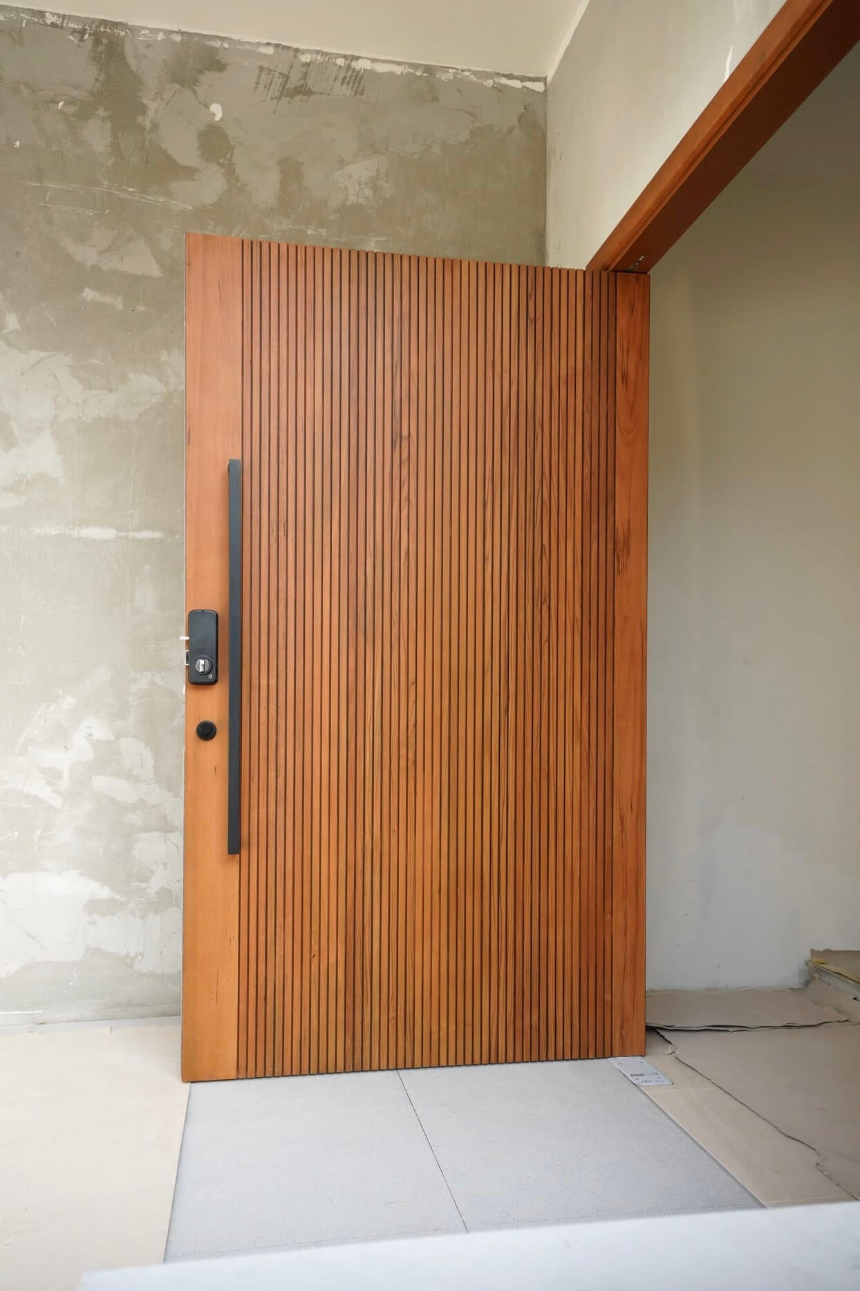 cửa phòng khách gỗ Teak | Giá cửa gỗ Teak bao nhiêu