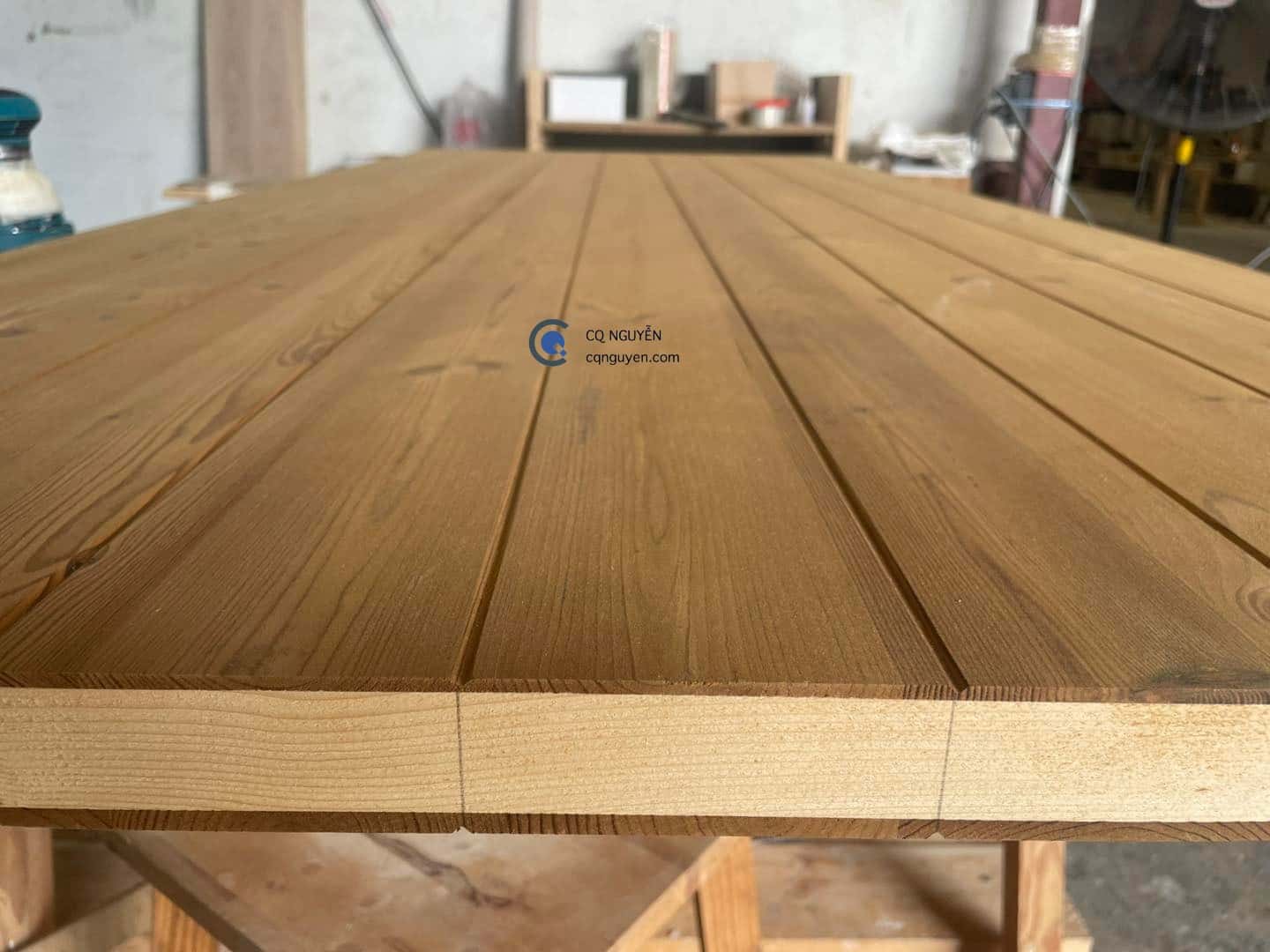 cửa gỗ tự nhiên dán mặt