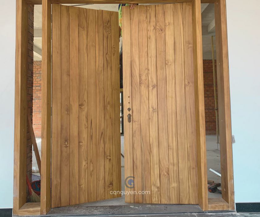 Hoàn thiện lắp đặt cánh cửa