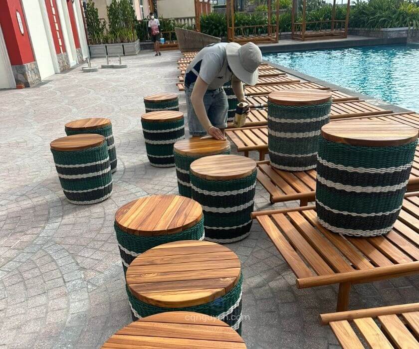 Đôn gỗ ngoài trời loose furniture