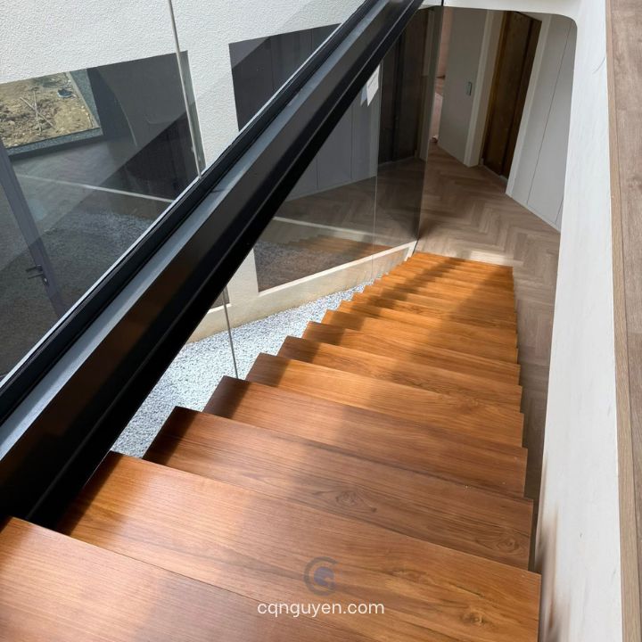 Cầu thang gỗ hiện đại | Mẫu cầu thang gỗ đẹp