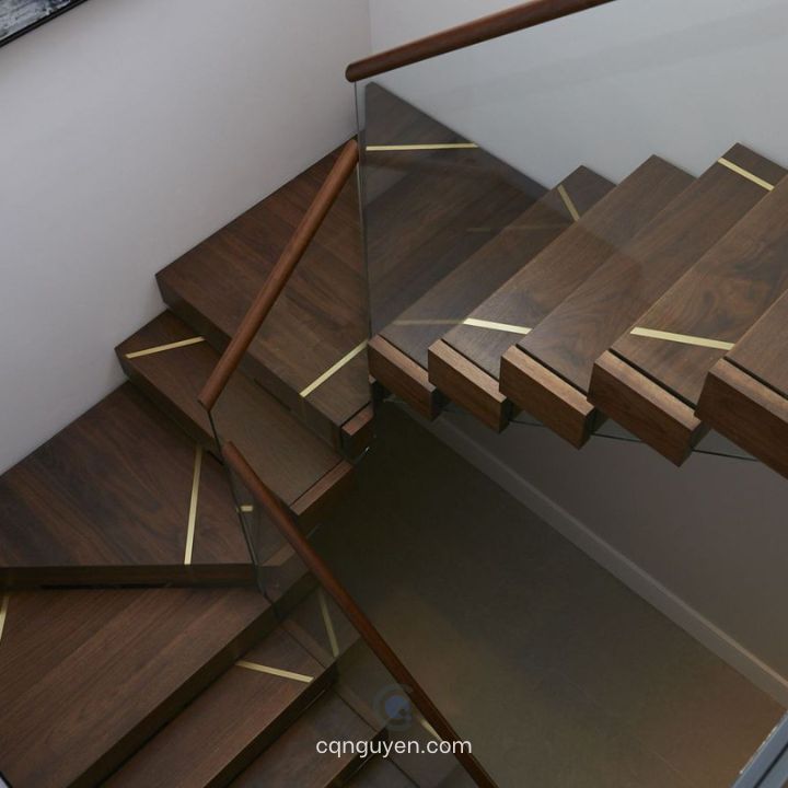 Cầu thang gỗ óc chó walnut