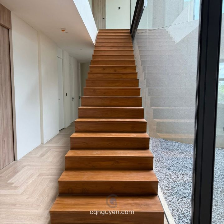 Mẫu cầu thang gỗ Teak đẹp | Mẫu cầu thang gỗ đẹp | Cầu thang gỗ hiện đại không tay vịn