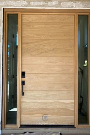 Cửa chính gỗ sồi kính cường lực