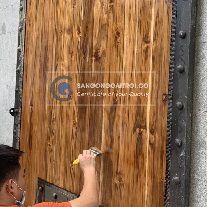 Lau dầu cổng gỗ teak
