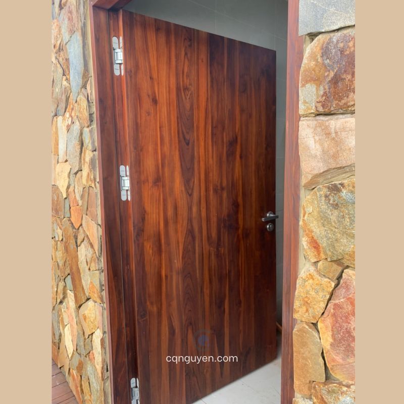 cửa gỗ teak biến tính