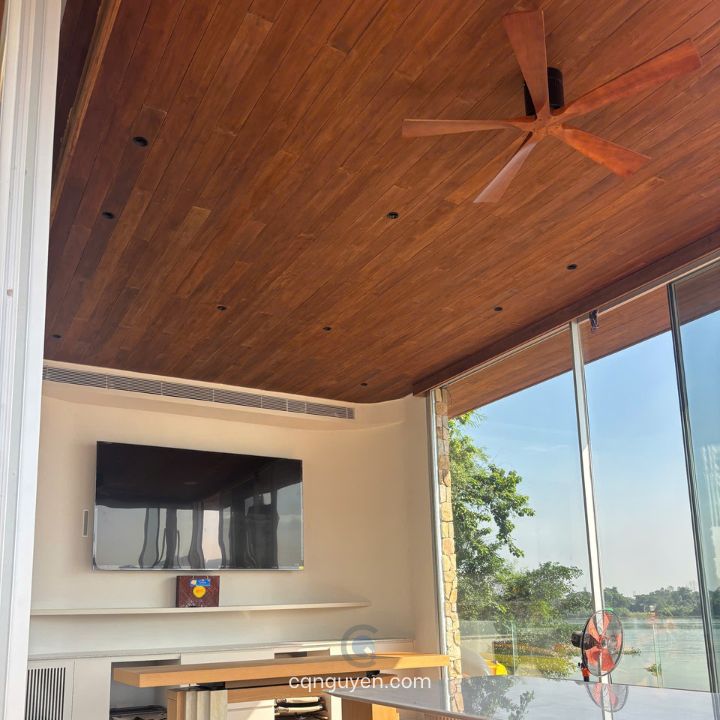 Trần gỗ đẹp đơn giản | trần gỗ teak biến tính