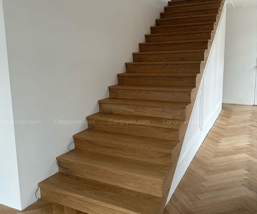 Cầu thang cho nhà ống 4m | cầu thang gỗ đẹp cho nhà ống