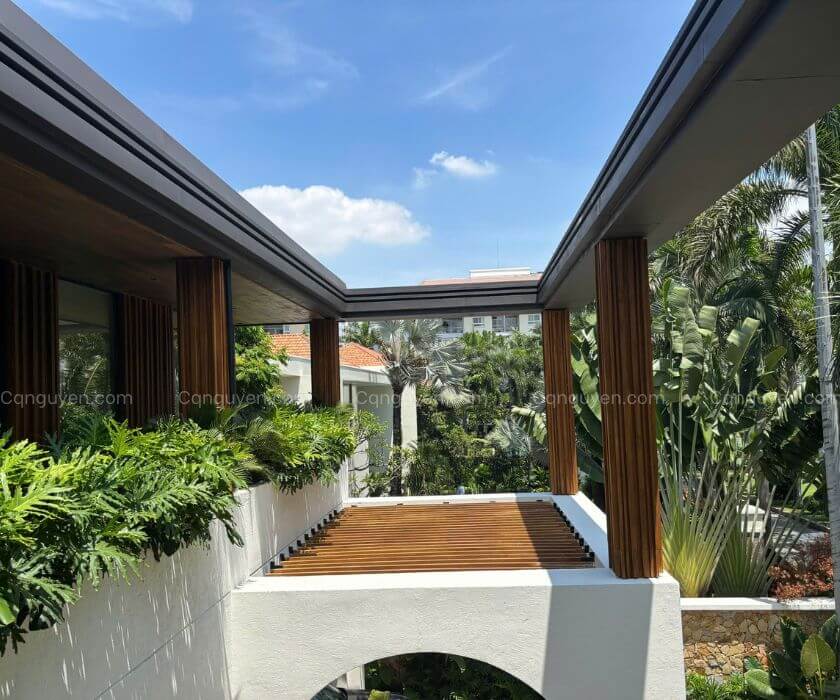 Trần gỗ ngoài trời