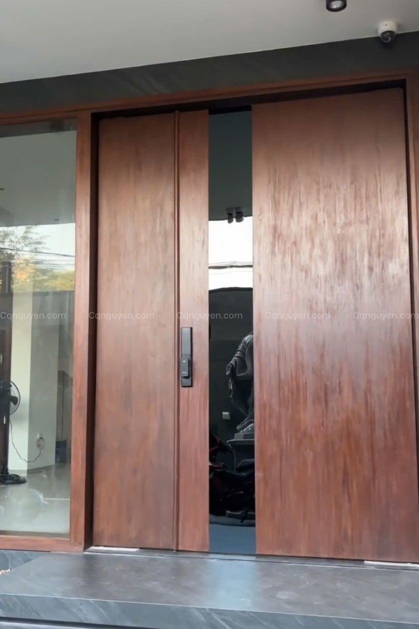 cửa chính 2 cánh